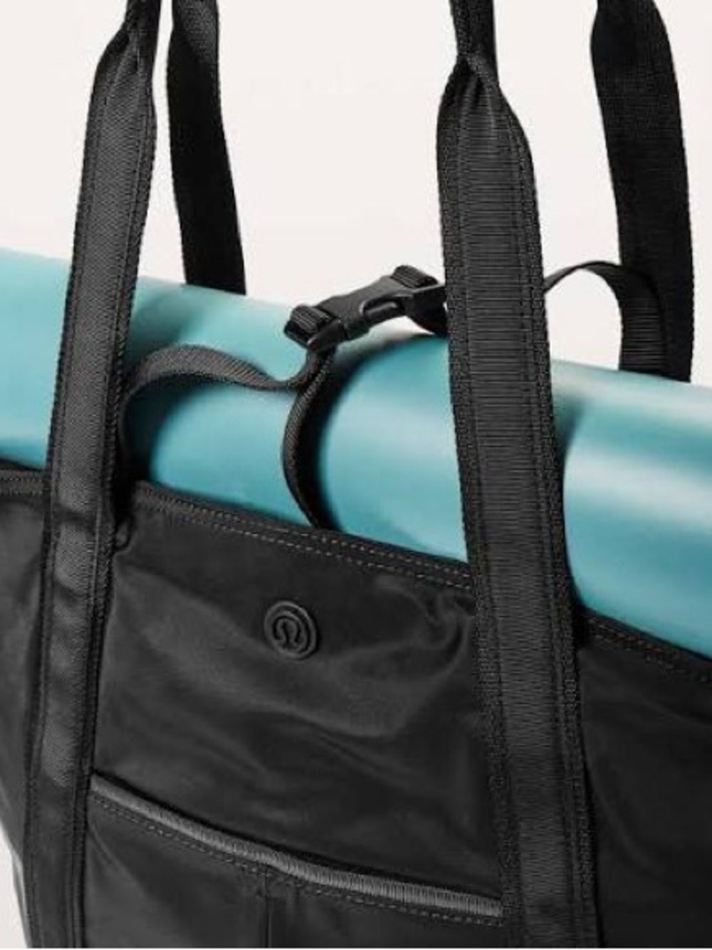 NWT Lululemon Live Free Tote 20L Black Yoga Gym Bag - Picture 2 of 6